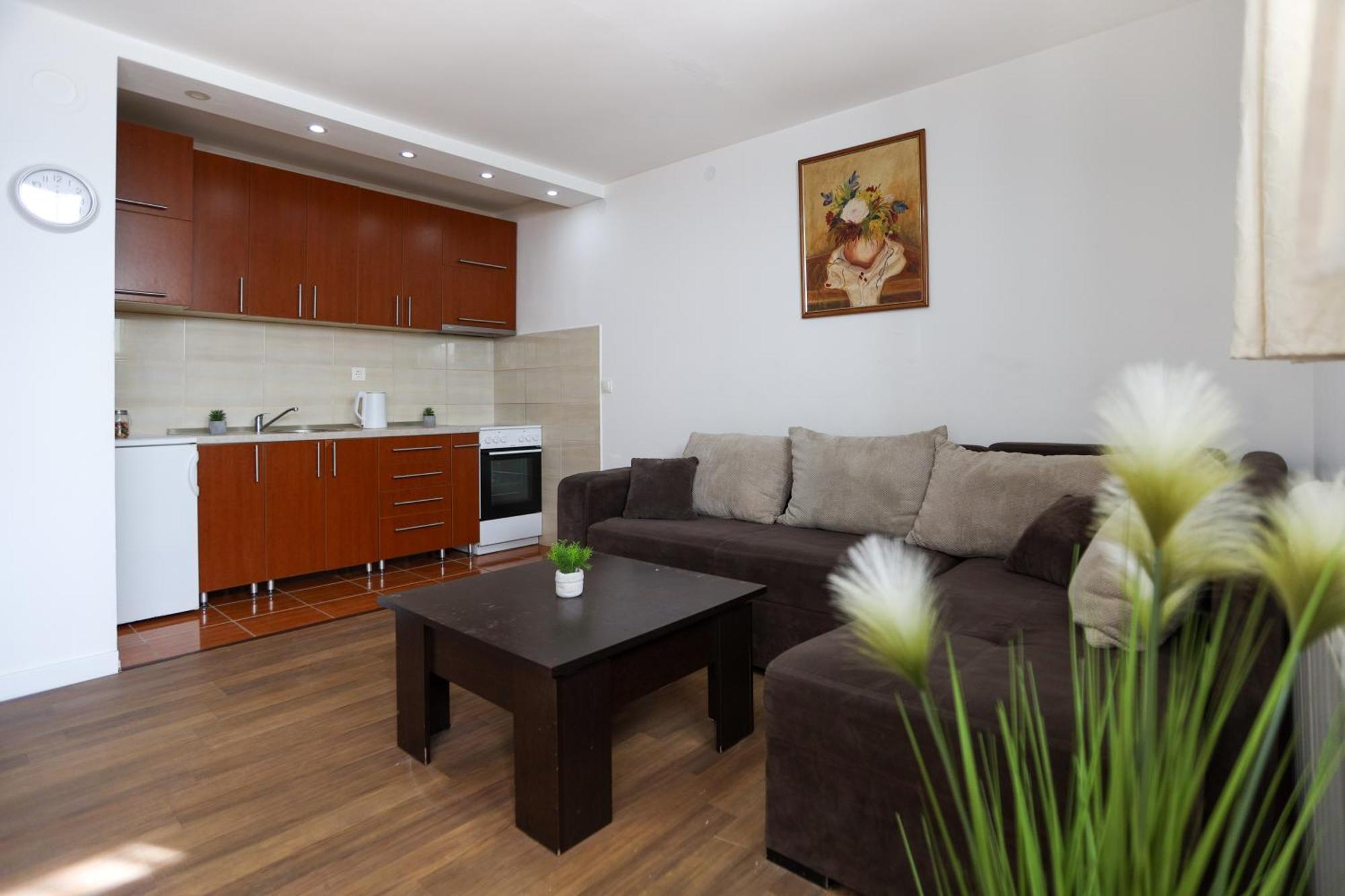 Airport Stay Apartments Surčin エクステリア 写真