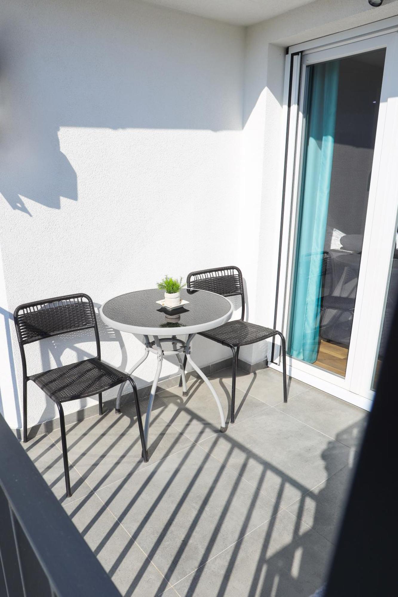 Airport Stay Apartments Surčin エクステリア 写真