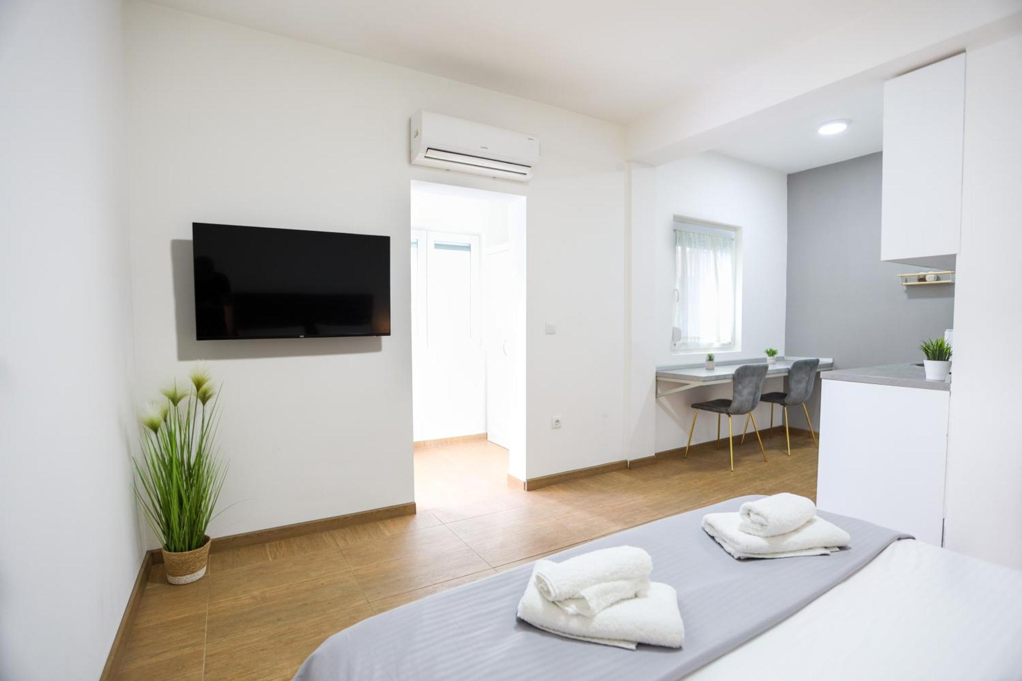 Airport Stay Apartments Surčin エクステリア 写真